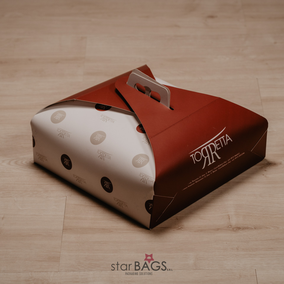 StarBags Box Packaging Solutions - Invito in scatola in carta verde salvia  e stampa a caldo in foil oro • • • info e preventivi 📱WhatsApp  +393886513524 📞081/7112781 - 081/7114615 ✉️ info@starboxbags.com